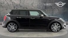 MINI Hatchback 1.5 Cooper Exclusive Premium 5dr Auto Petrol Hatchback